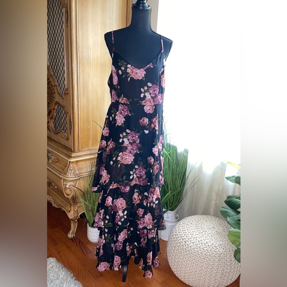 Going to High Tea Black Floral Print Tiered Maxi Dress - Picture 4 of 6